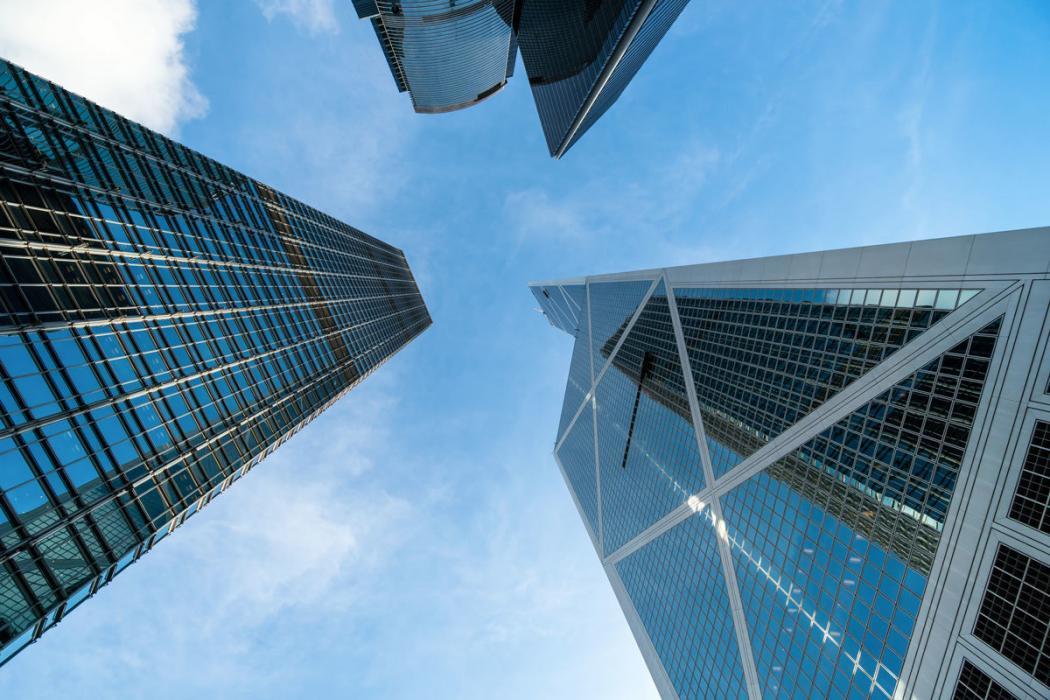Moderna empresa de construcción de vidrio